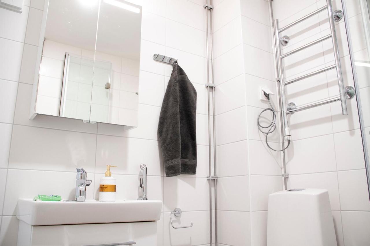 Bright One-Room Studio In The Heart Of Kallio Helsingfors Exteriör bild